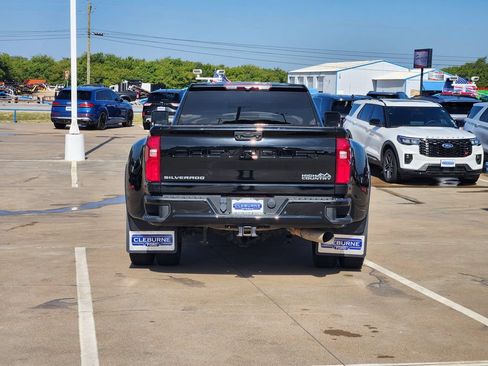 Used 2022 Chevrolet Silverado 3500 High Country w/ Safety Package II AWD/4WD image 6