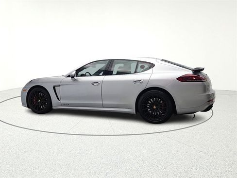 Used 2015 Porsche Panamera GTS image 5