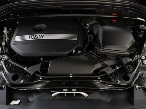 Certified 2025 BMW X1 xDrive28i w/ Convenience Package image 23