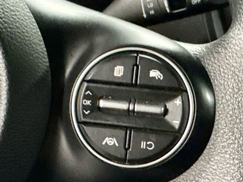 Used 2023 Kia Soul LX w/ LX Technology Package image 10