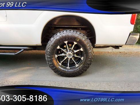 Used 2011 Ford F350 XLT w/ FX4 4X4 Off-Road Pkg image 35