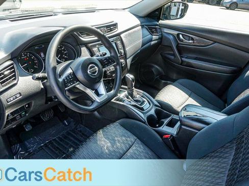 Used 2018 Nissan Rogue S image 17