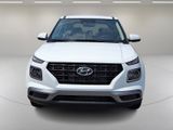 New 2025 Hyundai Venue SE image 2