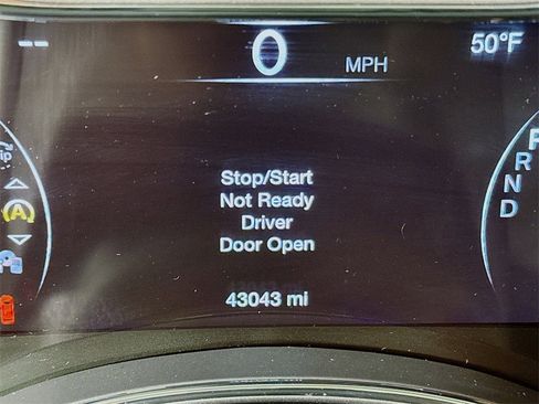 Used 2018 Jeep Grand Cherokee Limited w/ Trailer Tow Group IV image 6