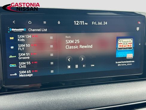Used 2023 Hyundai Palisade SEL FWD image 19