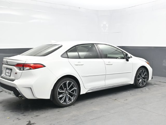 Used 2021 Toyota Corolla SE w/ Carpet Mat Package (TMS) FWD image 8