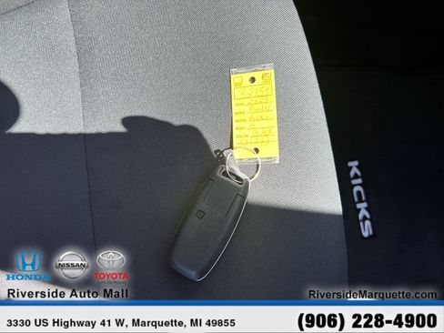 Used 2023 Nissan Kicks S image 24