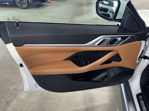 Certified 2025 BMW i4 xDrive40i w/ Parking Assistance Package image 17