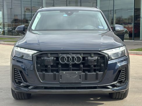 Used 2025 Audi Q7 3.0T Prestige image 2