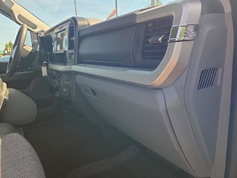 Certified 2025 Ford F450 XLT w/ FX4 Off-Road Package AWD/4WD image 35