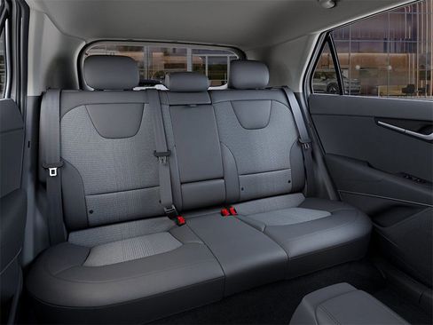 New 2025 Kia Niro Wind w/ Wind Preserve Package image 16