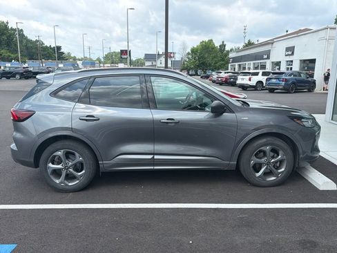 Used 2023 Ford Escape ST-Line w/ Tech Pack #1 AWD/4WD image 11