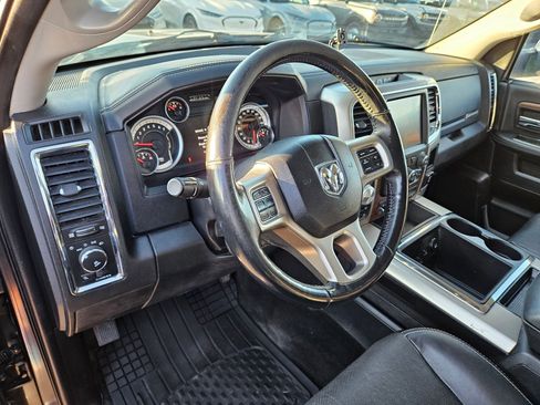 Used 2014 RAM 1500 Laramie w/ Convenience Group AWD/4WD image 29