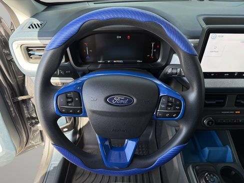 Certified 2025 Ford Maverick XLT FWD image 27