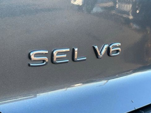 Used 2023 Volkswagen Atlas Cross Sport SEL image 60