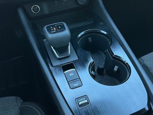 Used 2023 Nissan Rogue SV image 20