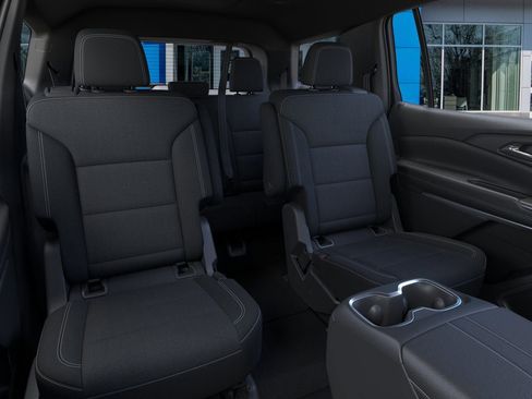 New 2026 Chevrolet Traverse LT image 17