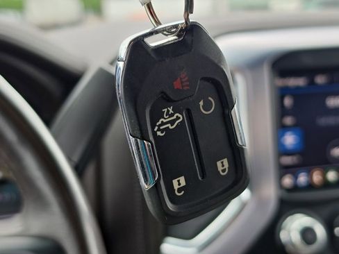 Used 2019 GMC Sierra 1500 SLT AWD/4WD image 43