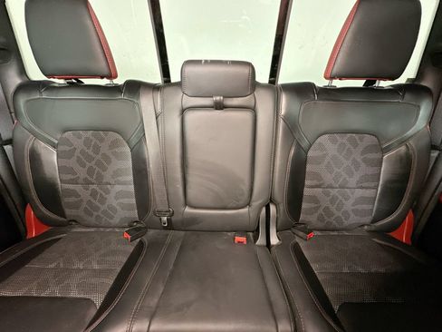 Used 2020 RAM 1500 Rebel AWD/4WD image 13