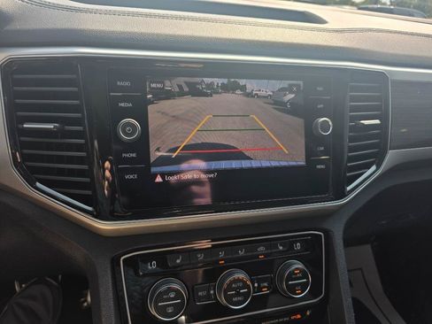 Used 2019 Volkswagen Atlas SEL R-Line FWD image 22