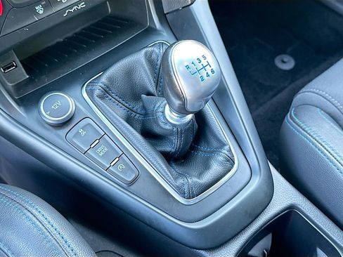 Used 2016 Ford Focus RS image 16