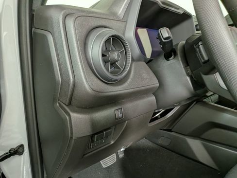 New 2026 Chevrolet Colorado W/T w/ WT Custom Package AWD/4WD image 15