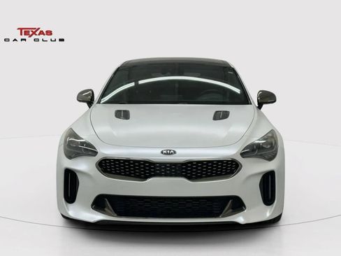Used 2019 Kia Stinger GT2 image 4