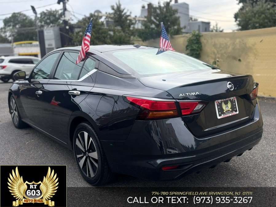 Used 2022 Nissan Altima 2.5 SV FWD image 4