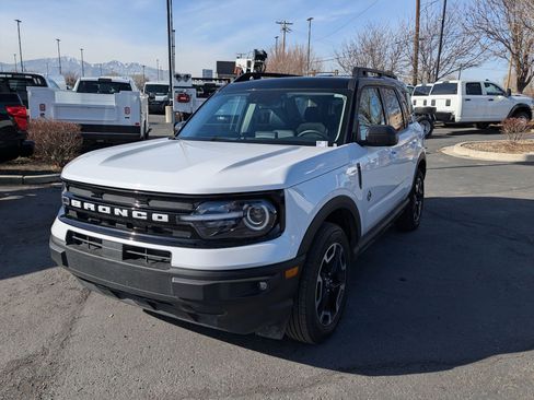 Used 2023 Ford Bronco Sport Outer Banks w/ Tech Package image 10