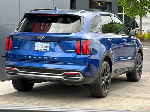 Used 2021 Kia Sorento SX AWD/4WD image 3