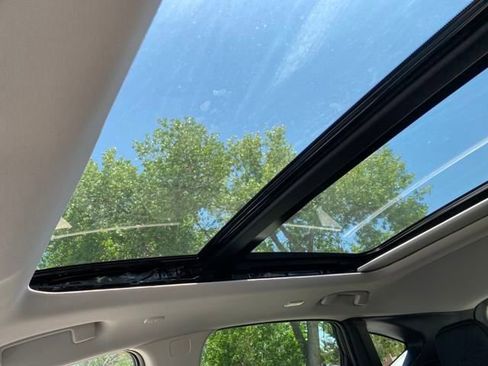 New 2025 Nissan Murano SL image 24