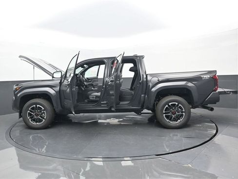 New 2025 Toyota Tacoma TRD Sport image 31