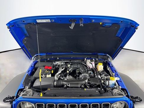 New 2025 Jeep Gladiator Sport image 30