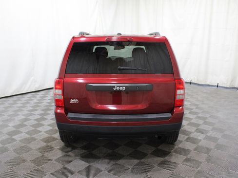 Used 2017 Jeep Patriot Sport image 22