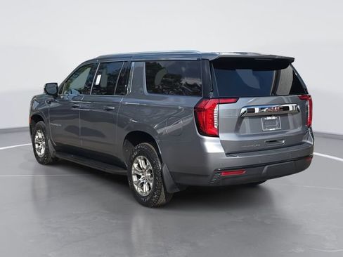Used 2022 GMC Yukon XL SLE w/ Gmc Pro Safety Plus Package image 5