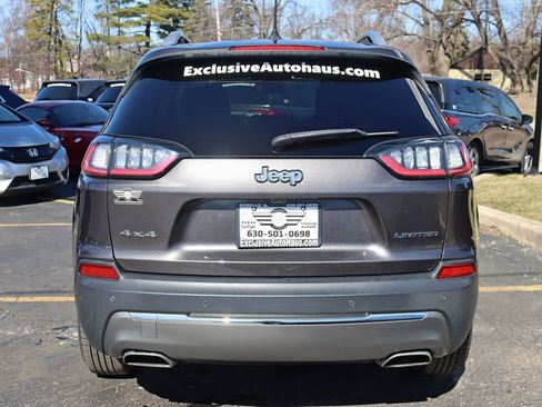 Used 2019 Jeep Cherokee Limited image 16