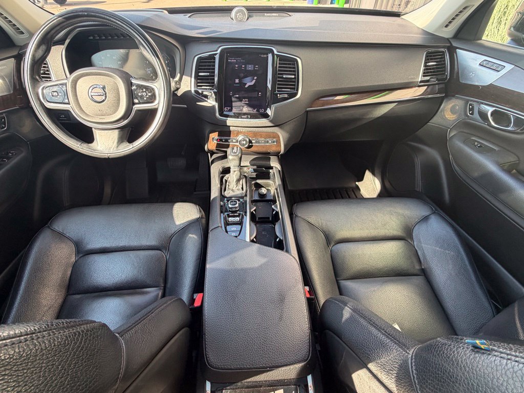 Used 2016 Volvo XC90 T6 Momentum w/ Protection Package Plus AWD/4WD image 8