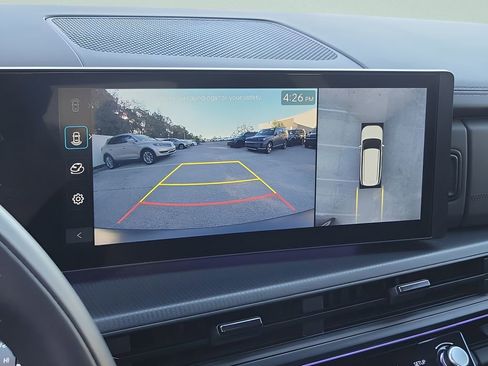 Used 2025 Hyundai Santa Fe Calligraphy image 29