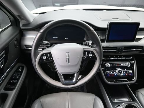 Used 2021 Lincoln Corsair Reserve w/ Equipment Group 201A image 24