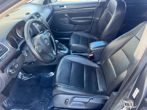 Used 2012 Volkswagen Jetta TDI FWD image 7