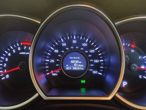 Used 2015 Kia Optima LX FWD image 23