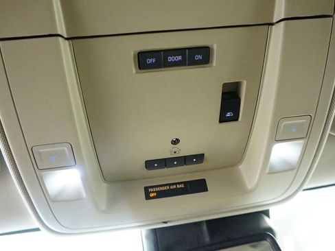 Used 2016 GMC Sierra 1500 Denali w/ Enhanced Driver Alert Package image 33