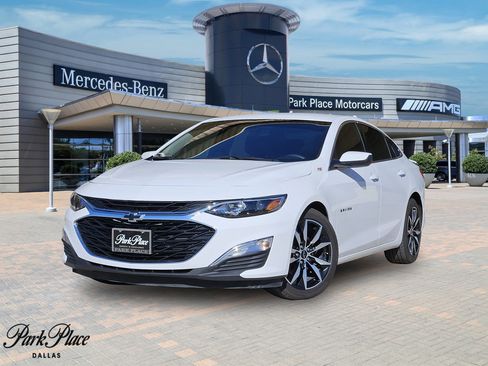 Used 2024 Chevrolet Malibu RS image 1