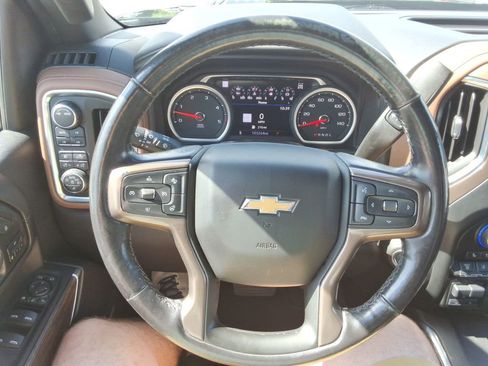 Used 2021 Chevrolet Silverado 3500 High Country AWD/4WD image 28