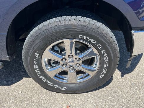 Used 2020 Ford F150 XLT w/ Equipment Group 302A Luxury AWD/4WD image 10