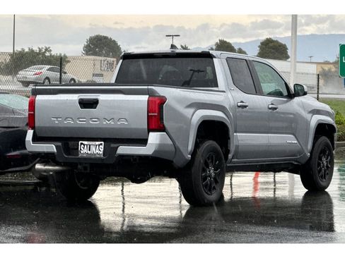 New 2026 Toyota Tacoma SR5 image 4