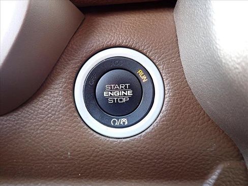 Used 2020 RAM 1500 Laramie AWD/4WD image 20