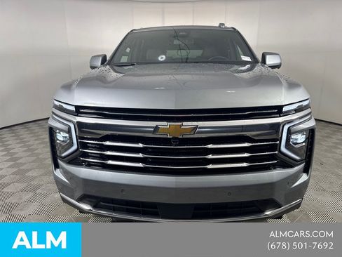 Used 2025 Chevrolet Tahoe LT AWD/4WD image 3