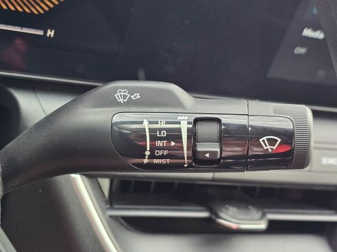 Used 2025 Kia K4 FWD image 22