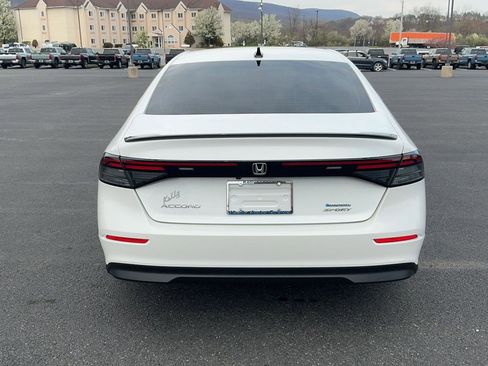 Used 2023 Honda Accord Sport image 8